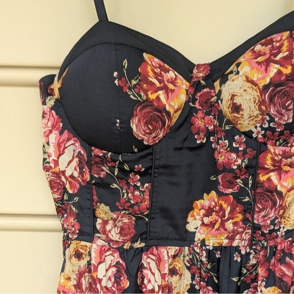 Band of Gypsies Floral Bustier Jumpsuit with Pockets Size Small - Picture 6 of 10